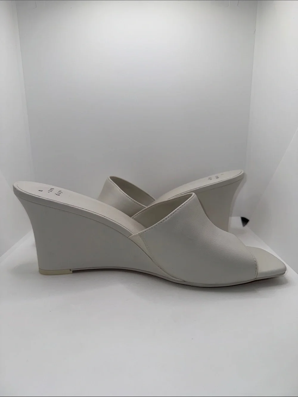 A New Day Vivi Wedge Mule Heels Women’s 10 Off-White Vegan Leather Open Toe